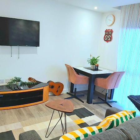 Lovely Studio Apartment Sheffield City Centre - Netflix, Wifi, Digital Tv Exterior photo